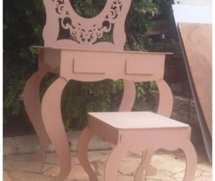 Dressing Table Free Vector