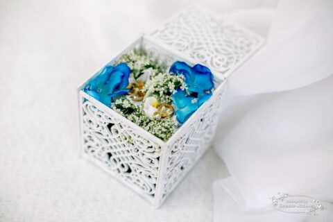 Laser Cut Wedding Box 90x90x90 Free Vector