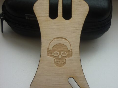 Laser Cut Earphone Cable Winders Wire Holder Free Vector