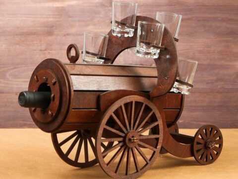 Mini bar wooden Cannon Free Vector