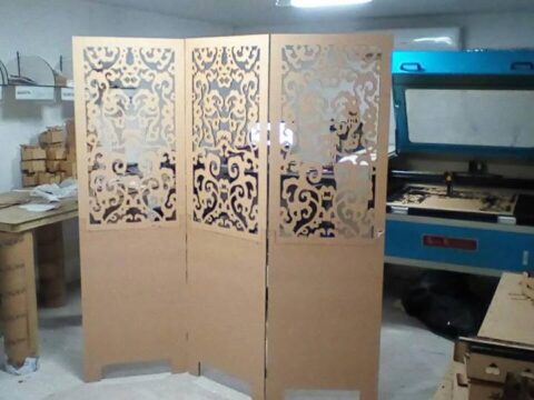 Biombo Modelo 01 Free Vector