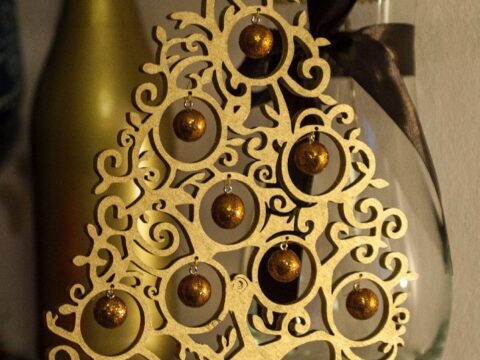 Elka Iz Dereva Free Vector